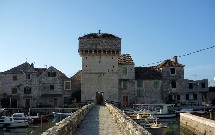 Kaštel Gomilica
