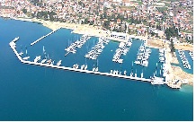 Marina Kaštela,Kaštel Gomilica
